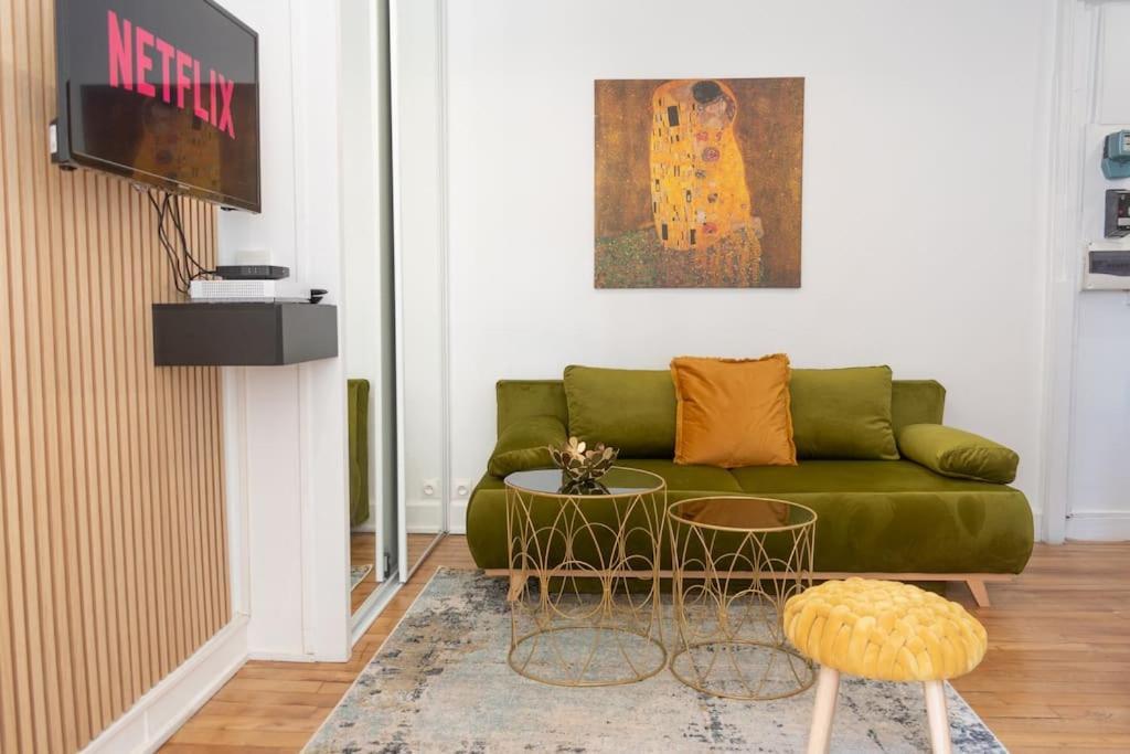 Parisian & Chic Appartement -15 Min From Paris Center Ivry-sur-Seine Buitenkant foto